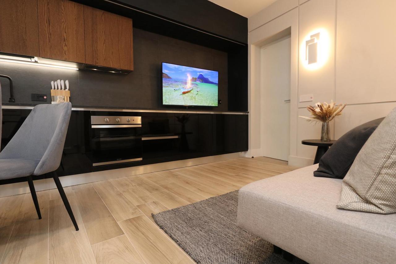 Charming & Luxurious Gem Apartment Olbia Bagian luar foto