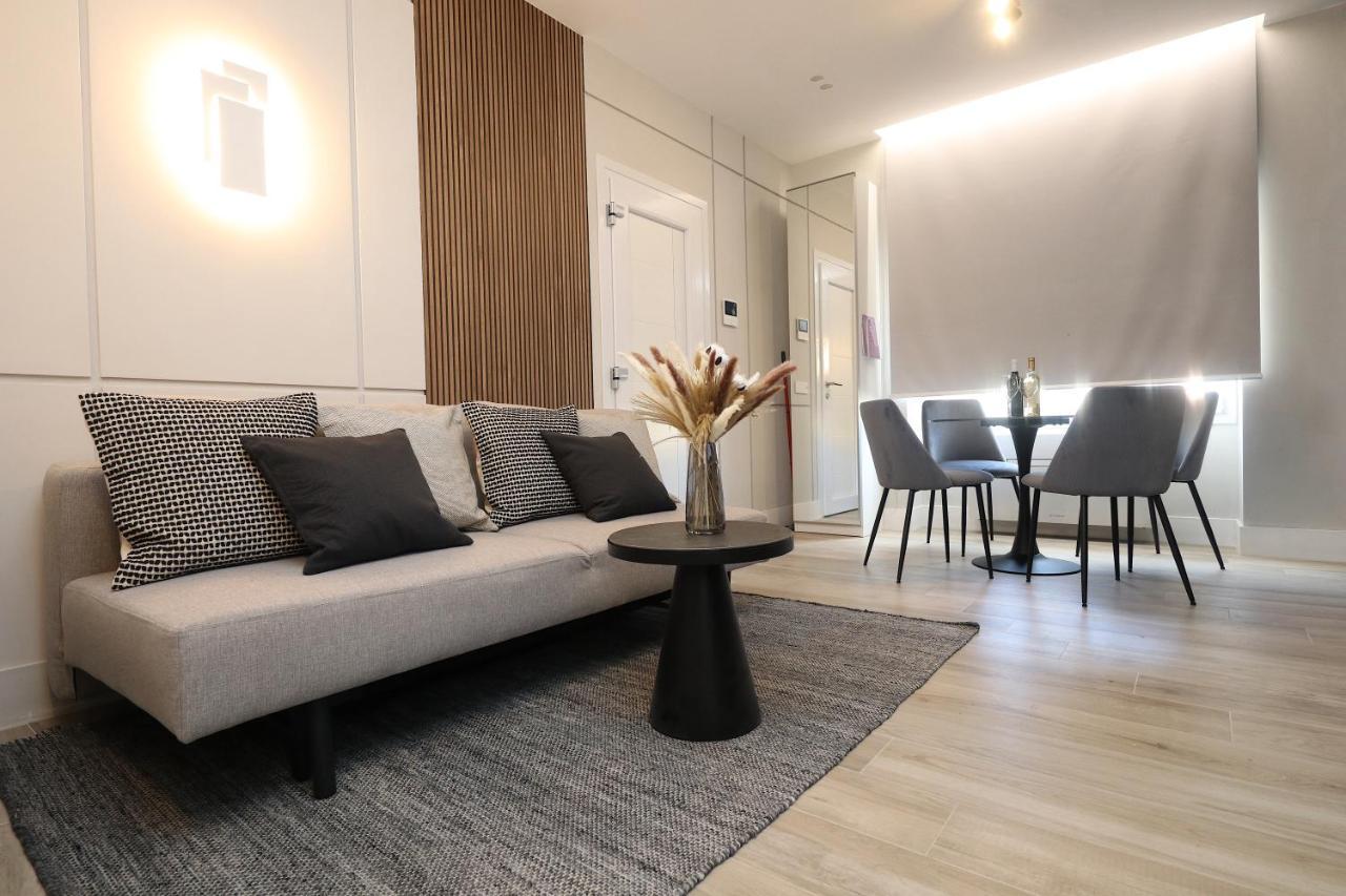 Charming & Luxurious Gem Apartment Olbia Bagian luar foto